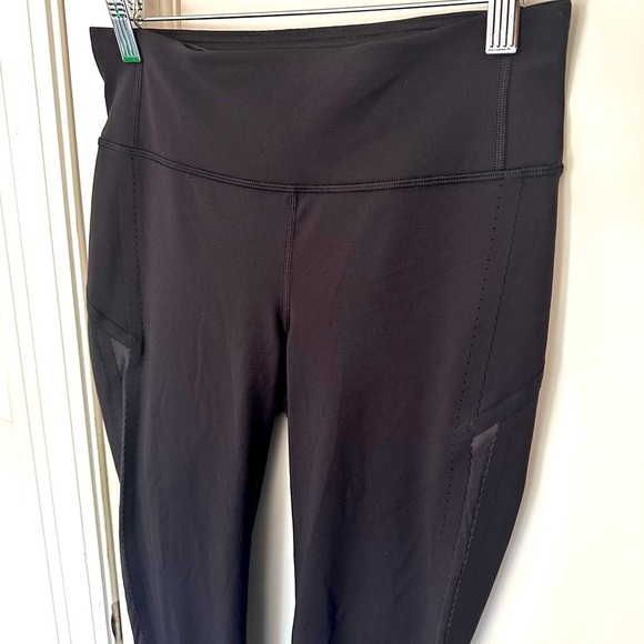Lululemon Women’s Mesh Panel Leggings - Picture 1 of 13